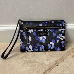 Kate Spade Floral Wristlet in Black and Blue